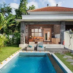 https://villa-ubud-umah-mesari.ubudhotelsnow.com