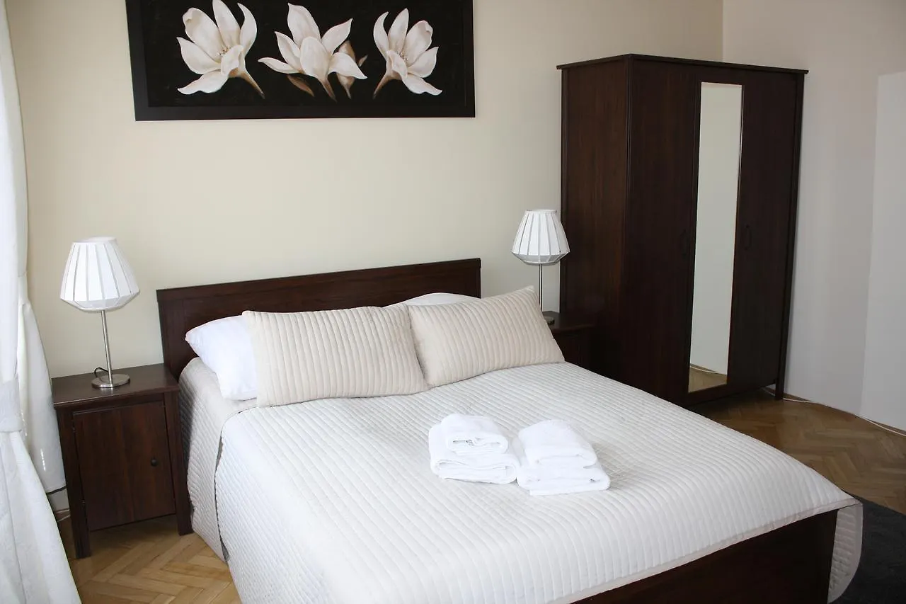 Place 4 You Apartments Krakow Poland